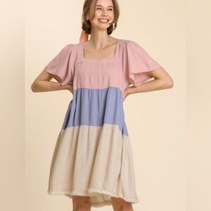 🆕 Umgee Linen Blend Colorblock Square Neckline Short Sleeve Dress Frayed Hem